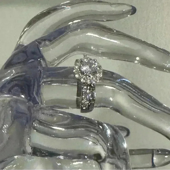 FREE 🆕 Piatella ring,1/2 carat cut, side accents, 14k white gold plated … - Picture 7 of 13